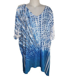 Catherines Women Top 2X Printed Blue White Short Sleeve V Neck Shark Bite Sequin